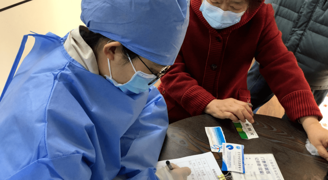 云浮24小时套医保卡回收商家(急用钱24小时医保提取)